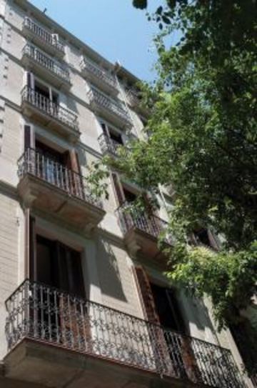Apartamentos Consell De Cent - Barcelona — Photos 3